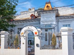 Politica si Delicateturi Bucuresti - Restaurant cu specific romanesc